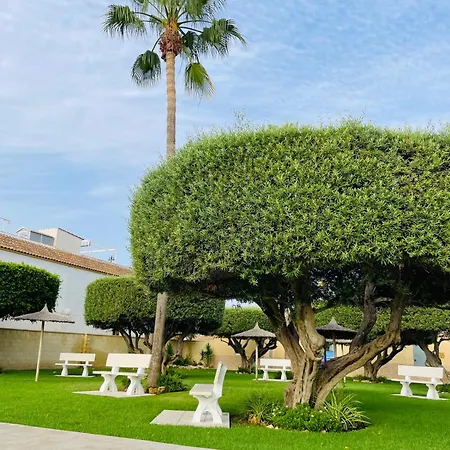 Laguna Blanca House *