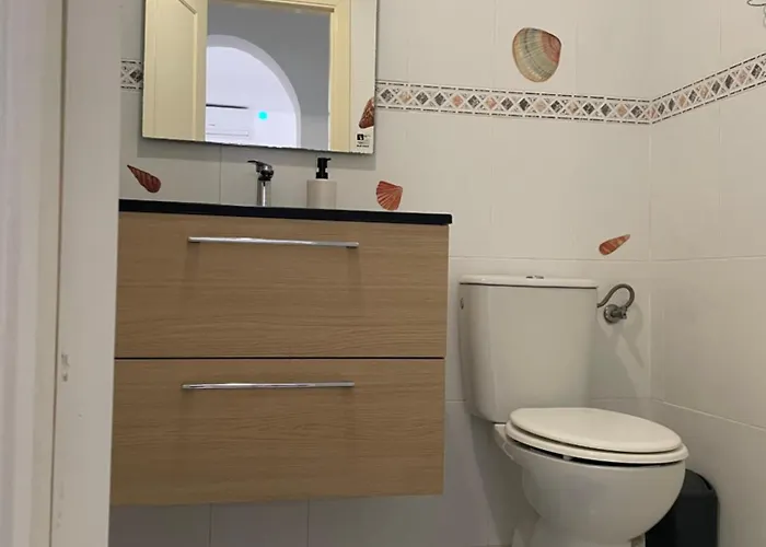 Laguna Blanca House *