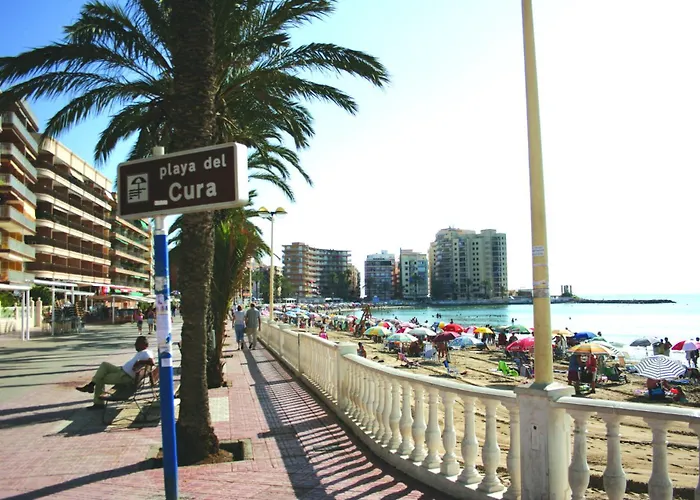 Laguna Blanca House *